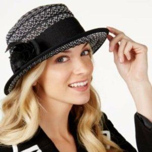 COPY - Nine West Packable Floral Boater Hat New